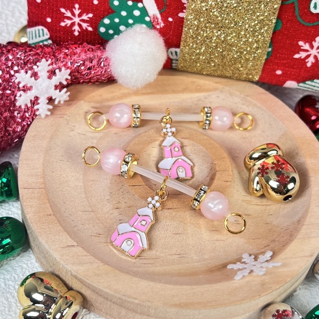 Pink Cottage Christmas Clamps
