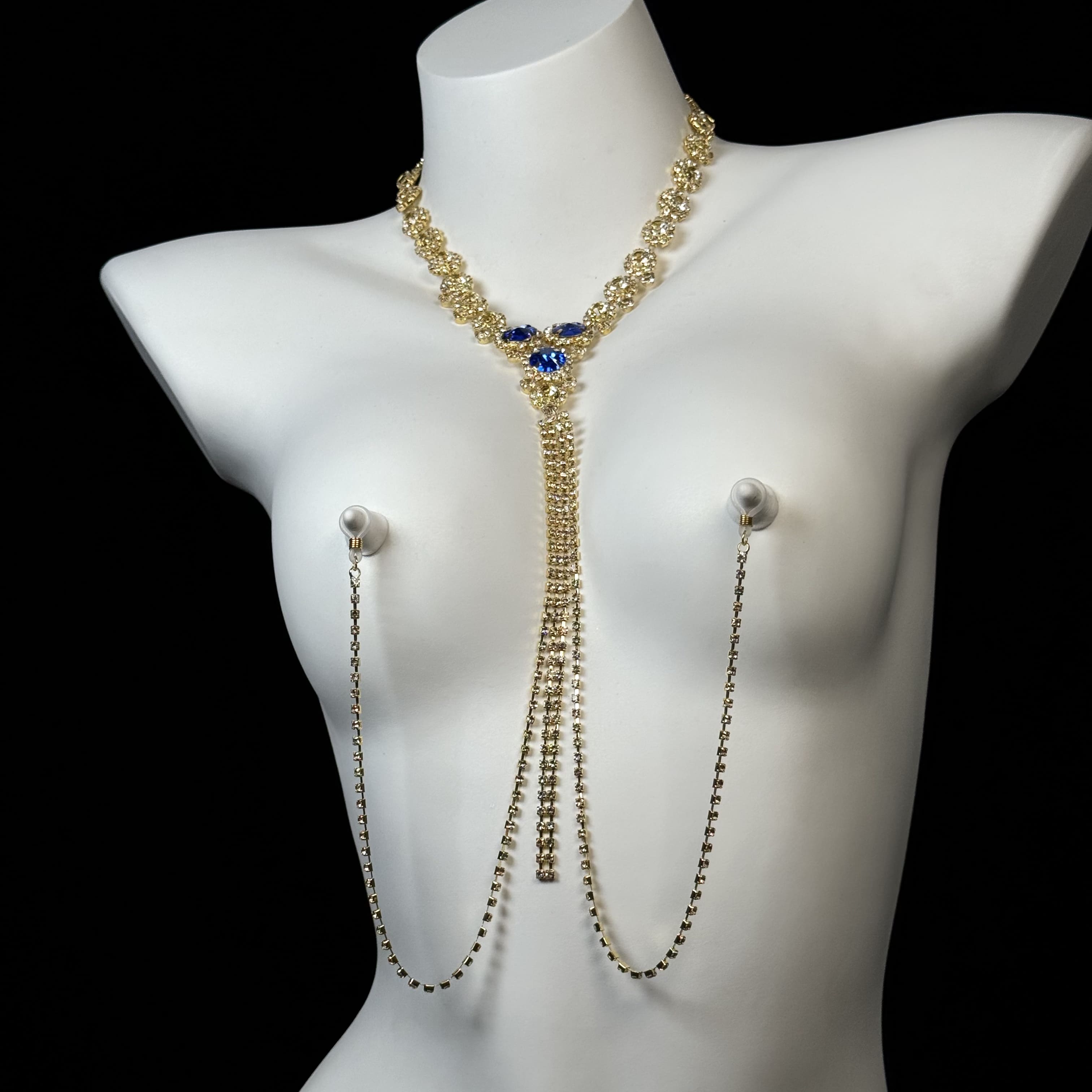 Gold-plated sapphire nipple chain