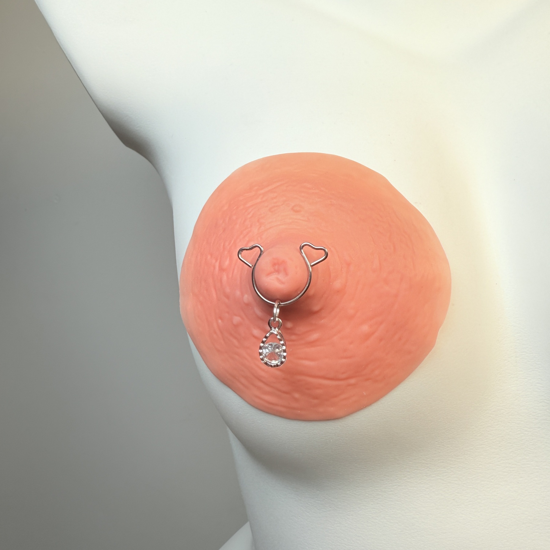 Adjustable fake nipple decoration - exquisite diamond
