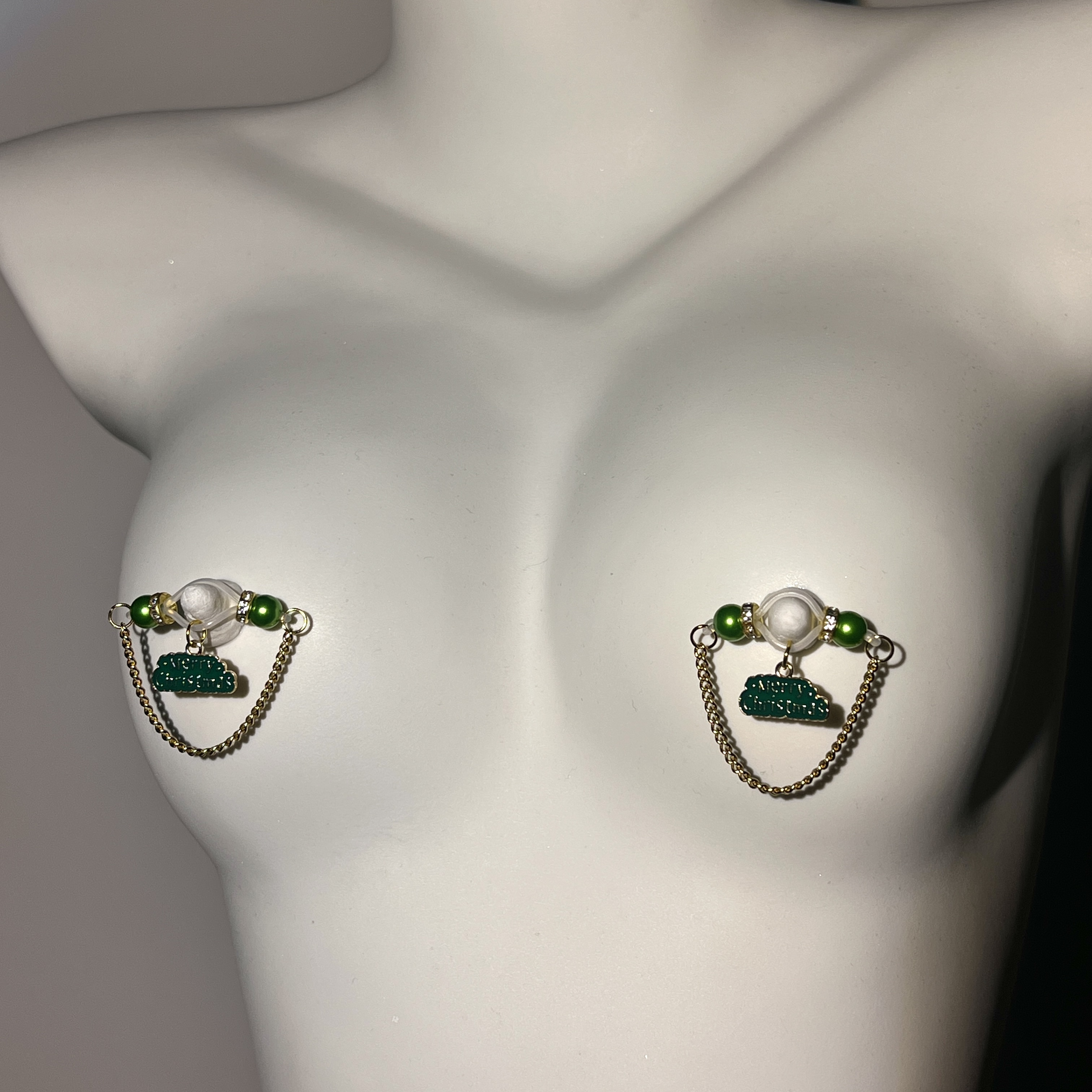 Snowy Evergreen Clips