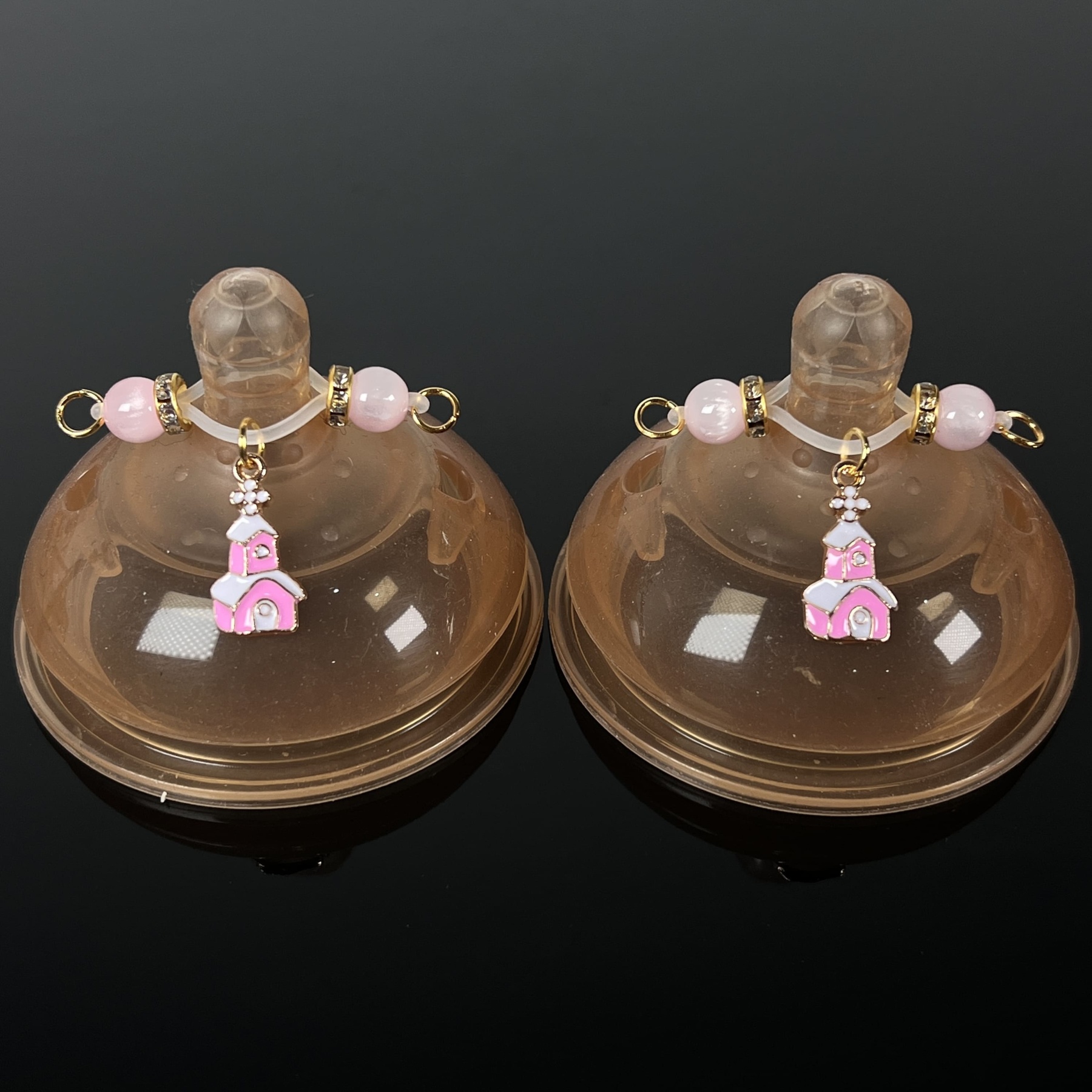 Pink Cottage Christmas Clamps