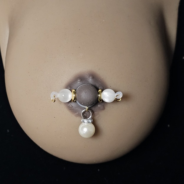 Crystal pearl clip