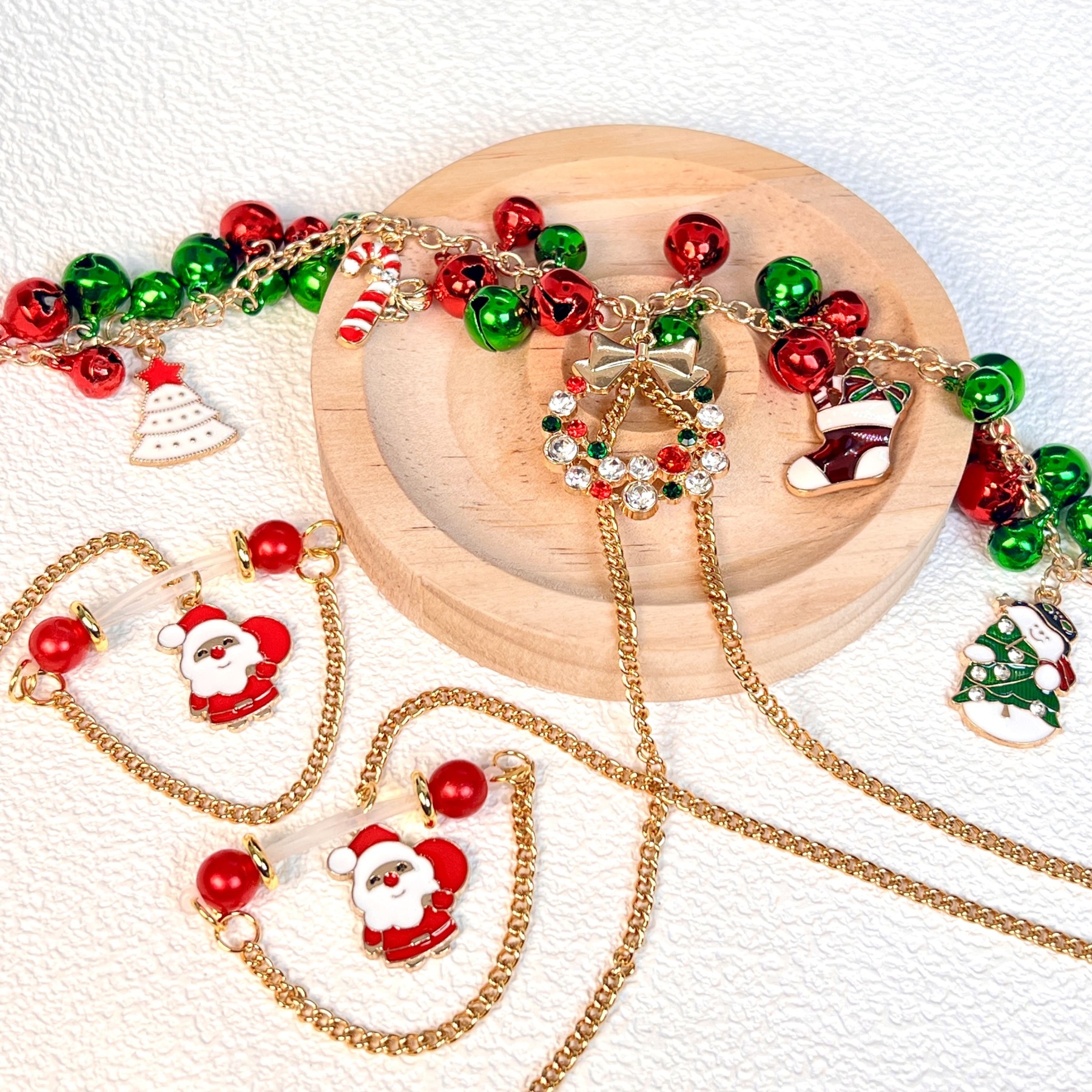 JollyRed Christmas Chain Set