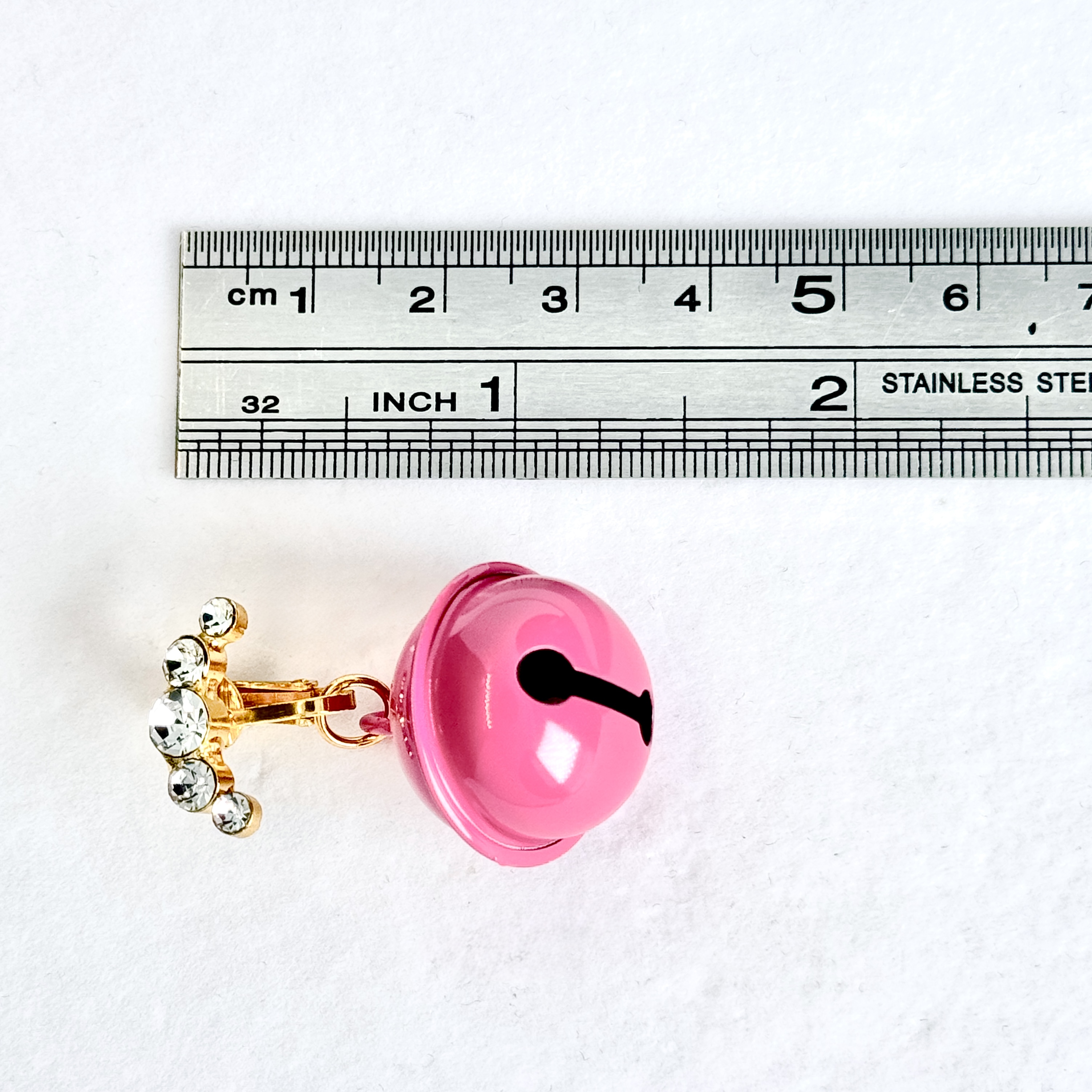 Luna Pink Bell Navel Clip™
