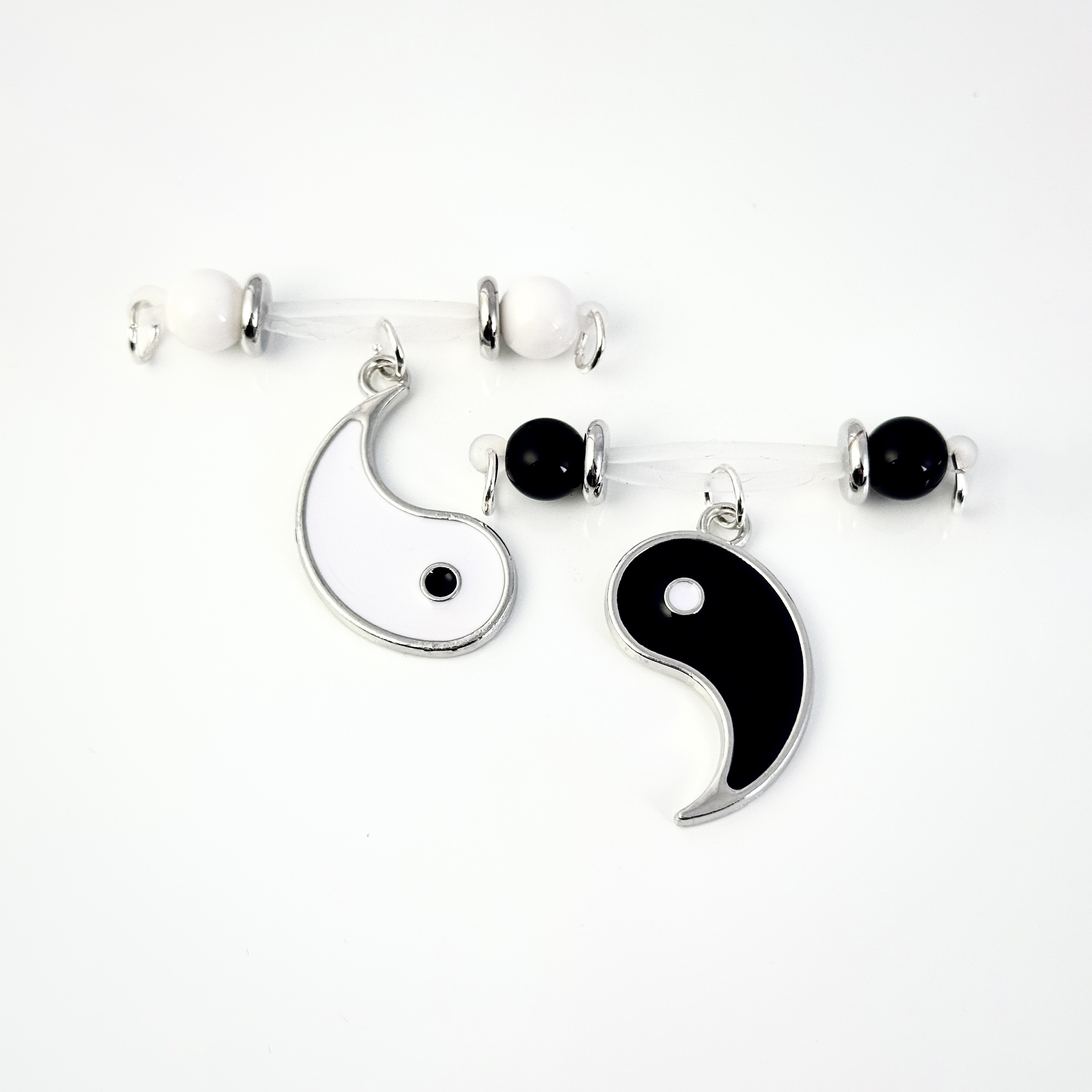 Harmony Black & White Split Charm Set