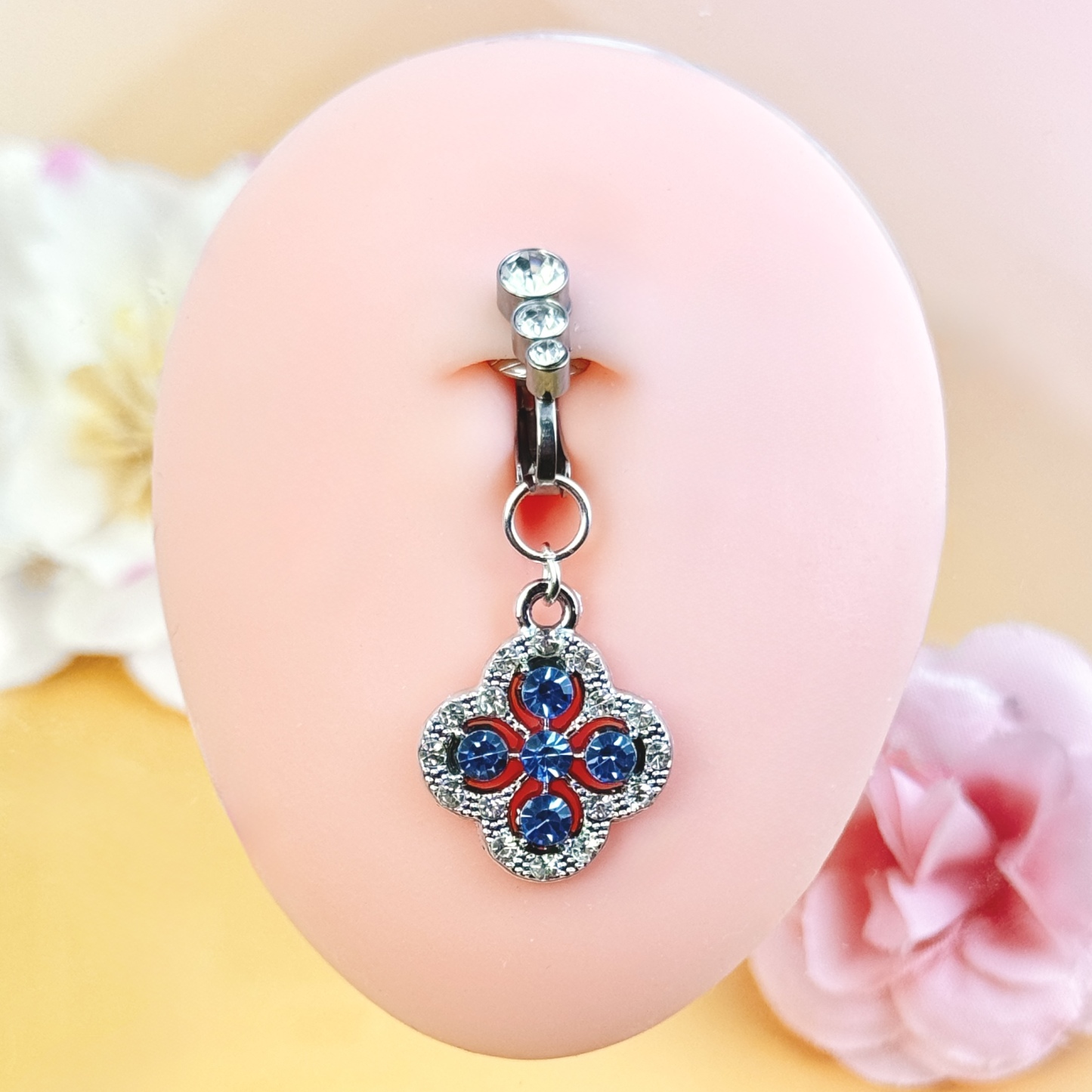 Sapphire Clover Belly Clip