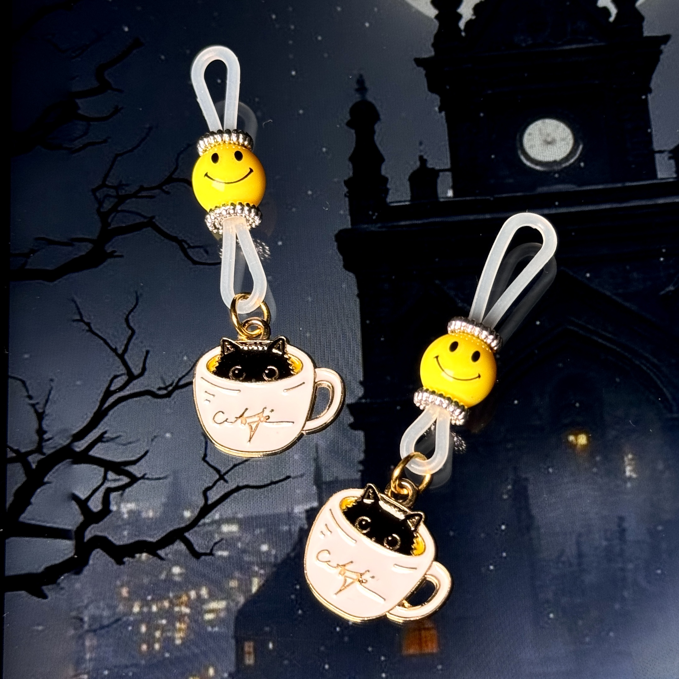 Coffee Cat Charm Non-Piercing Nipple Clamp