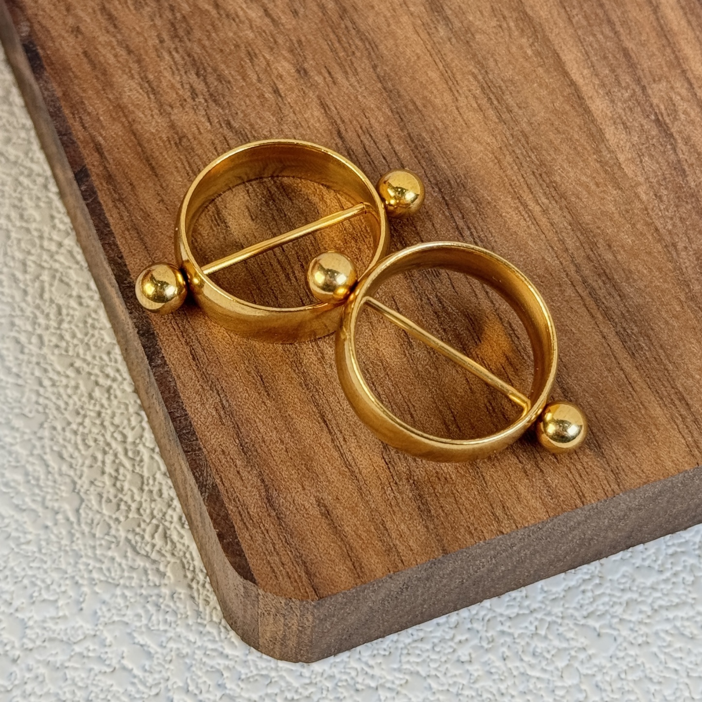 Golden Halo Barbell