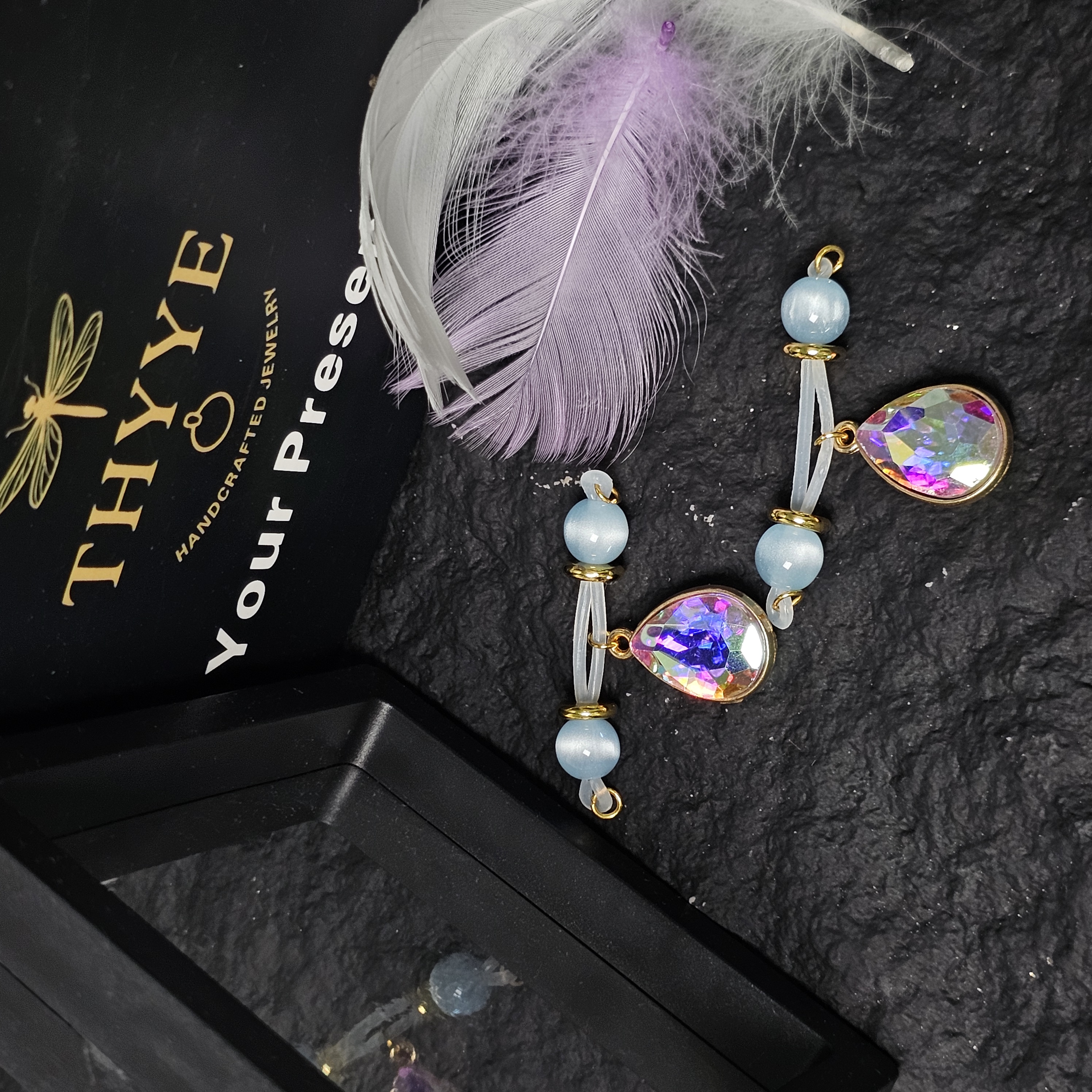 Crystal colored diamonds