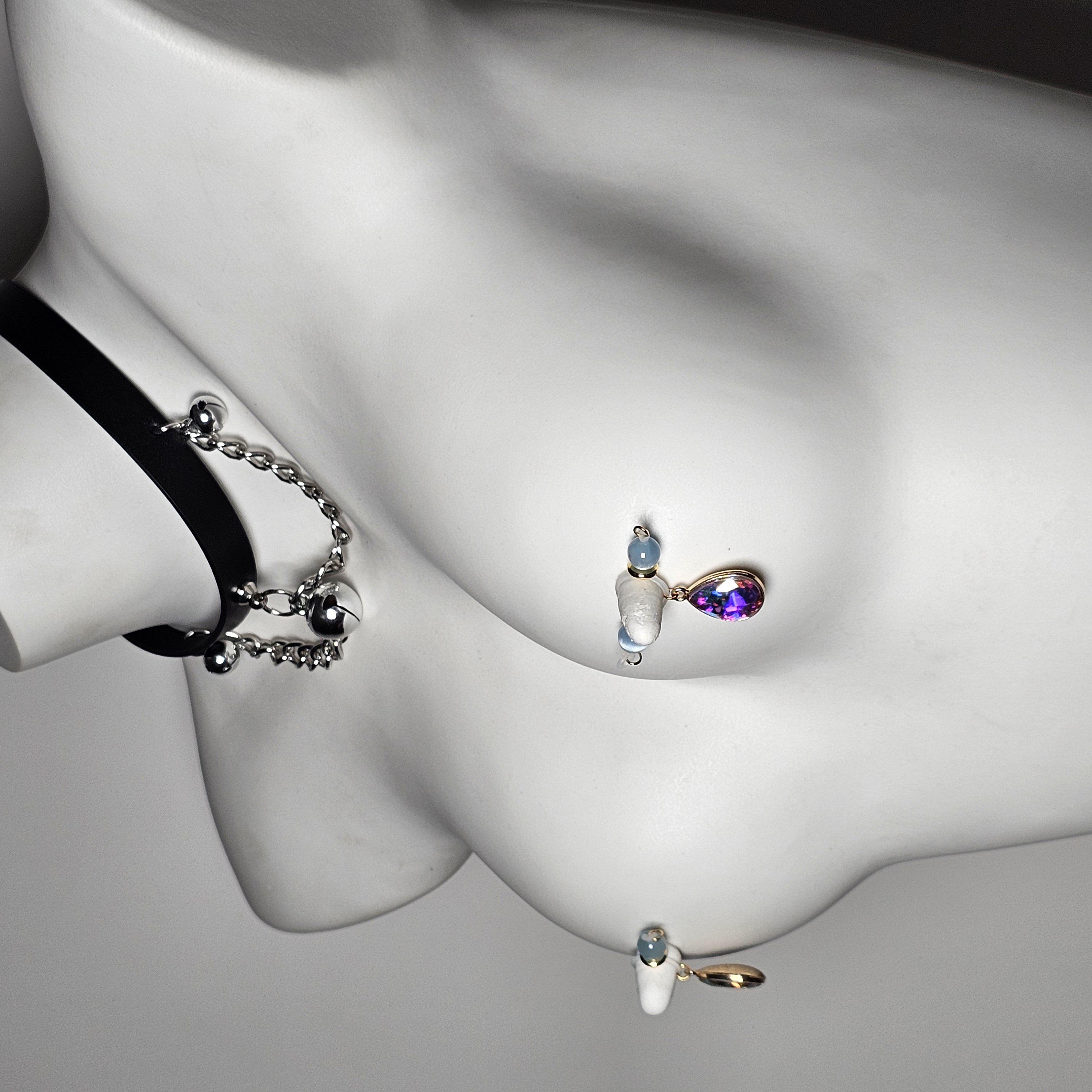 Crystal colored diamonds