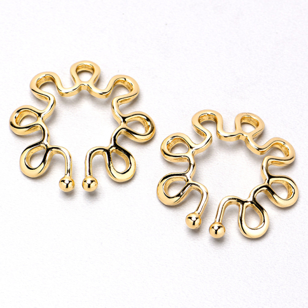 Golden psychedelic flower clip-Thyye