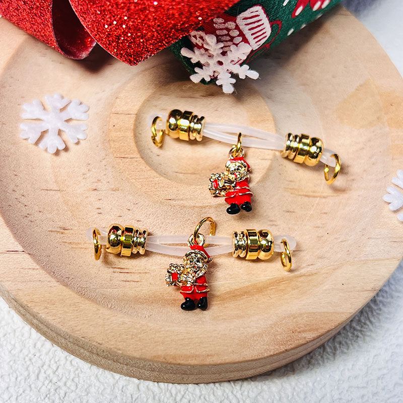 Golden Elf Tease Clips