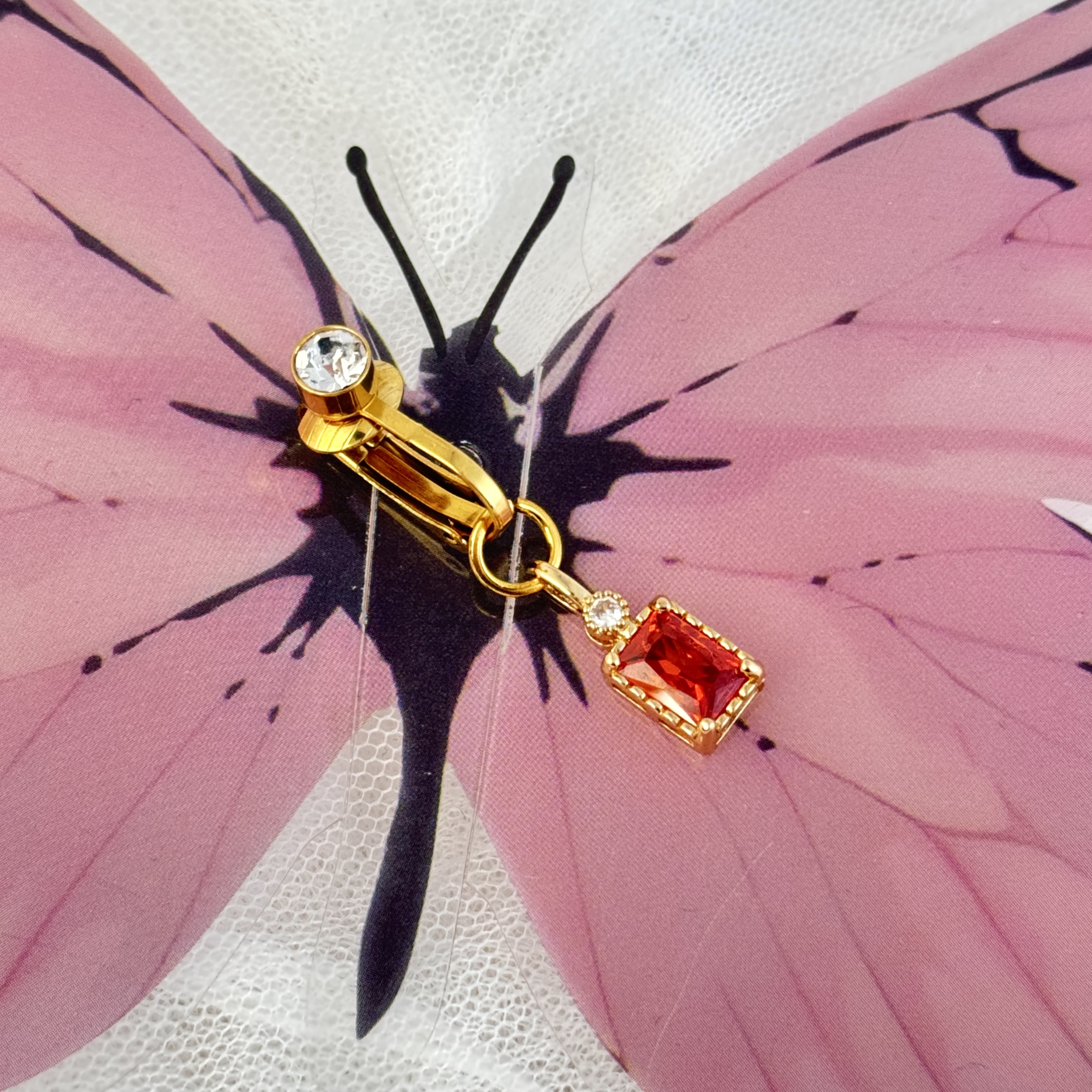 Adjustable Ruby Navel Clip