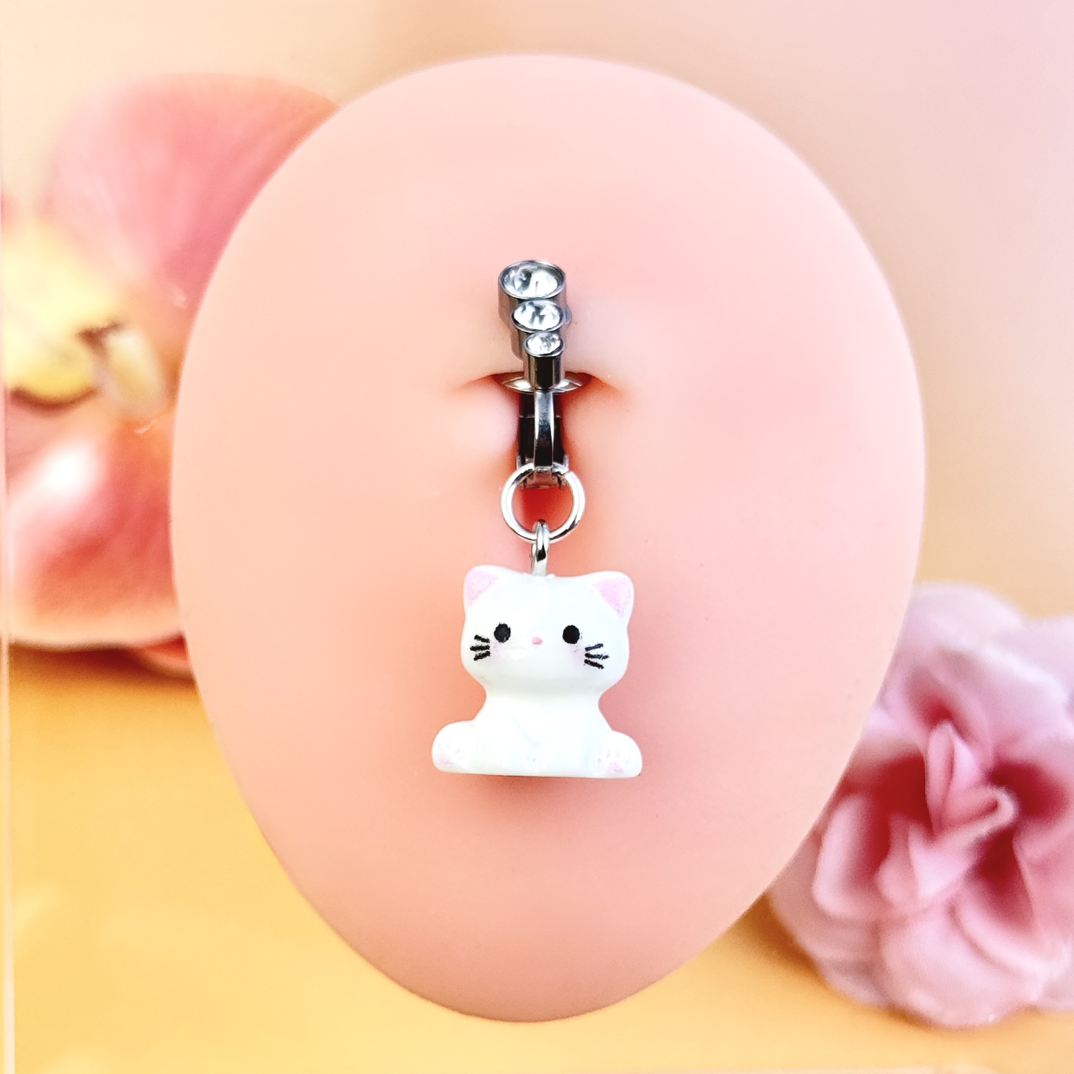 Kitty Love Belly Clip