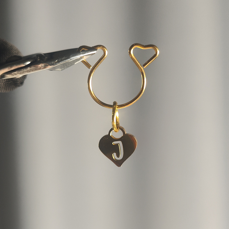Custom heart-shaped hollow letter nipple clamps-Thyye