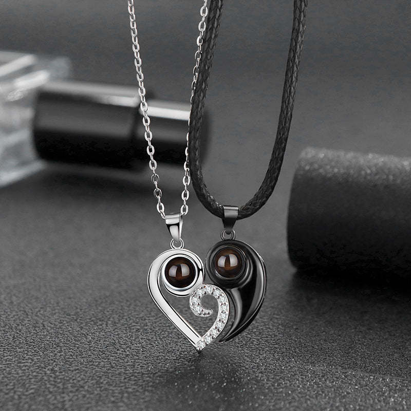 Heart-shaped love magnetic projection pendant necklace-Thyye