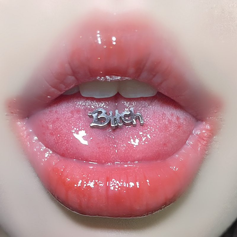 Letter Ring Tongue Stud-Thyye