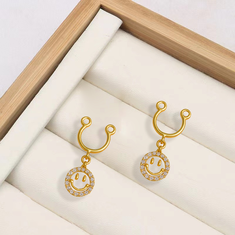 Round smiley face with diamond nipple clamp-Thyye