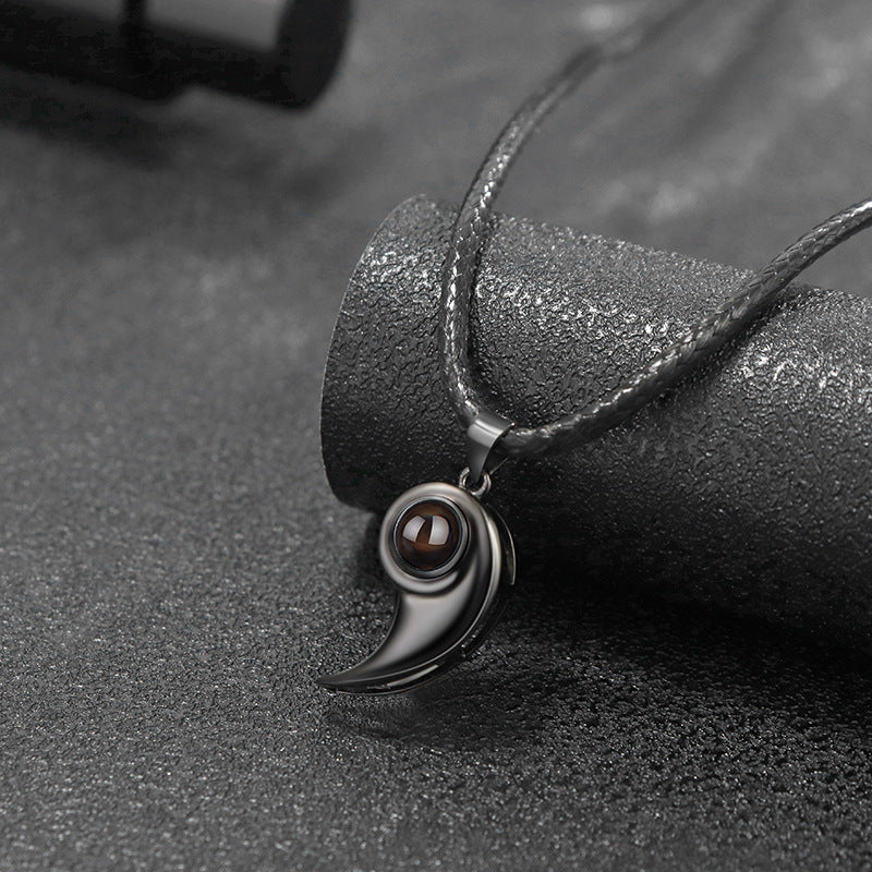 Heart-shaped love magnetic projection pendant necklace-Thyye