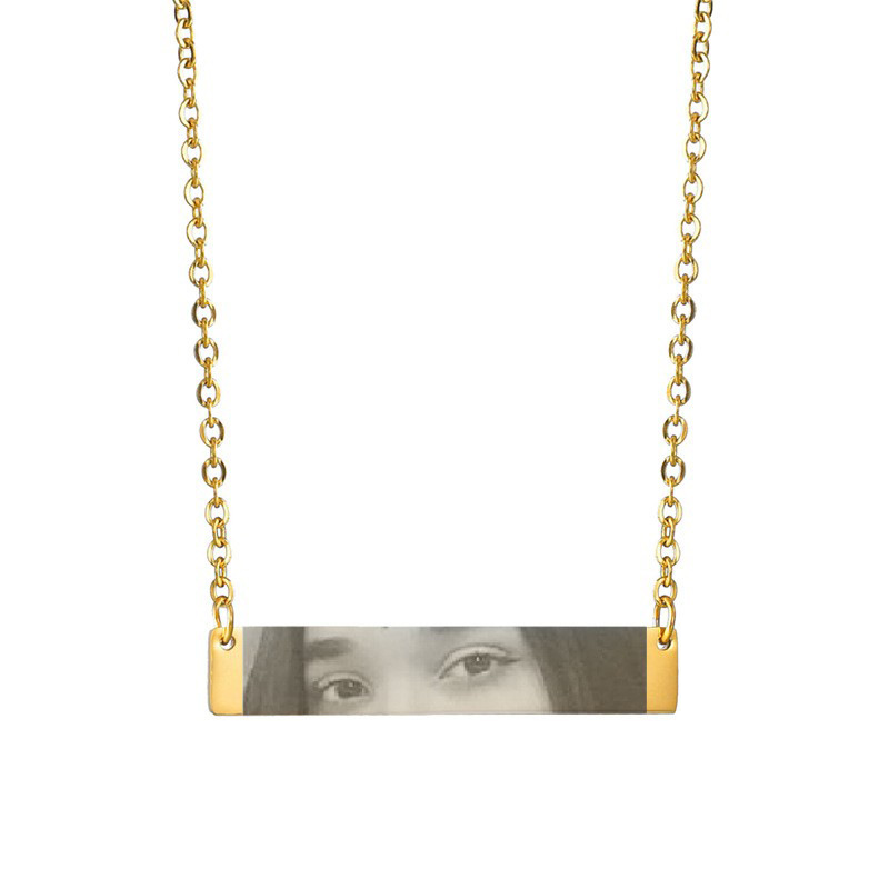Engraved Bar Necklace-Thyye