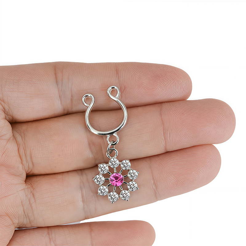 U-shaped flower pendant fake nipple ring-Thyye
