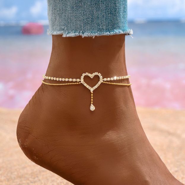 Diamond-encrusted heart-shaped anklet