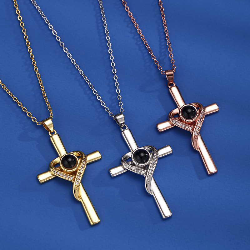 Projection necklace heart-shaped cross clavicle chain-Thyye