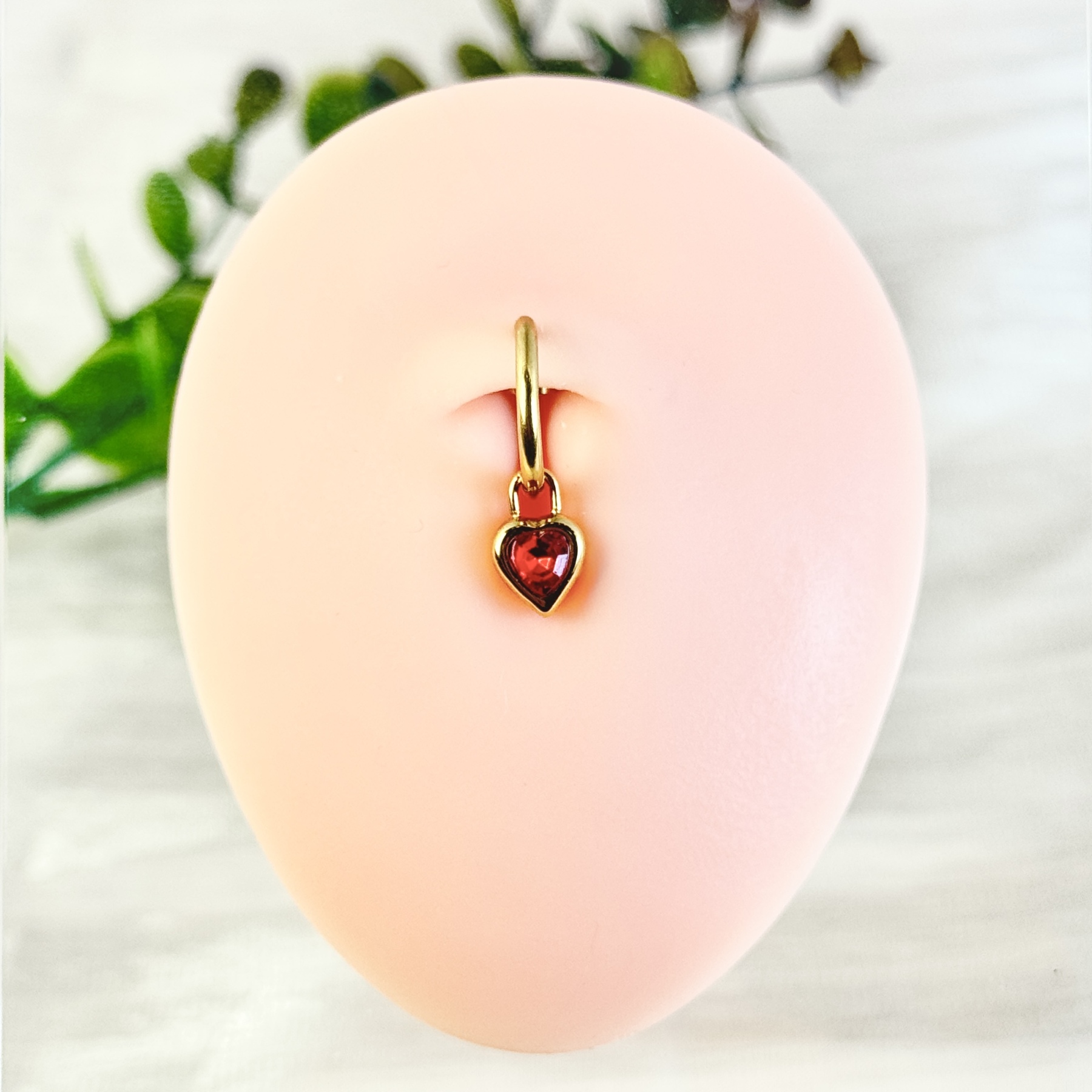Luna Ruby Heart Navel Clip™