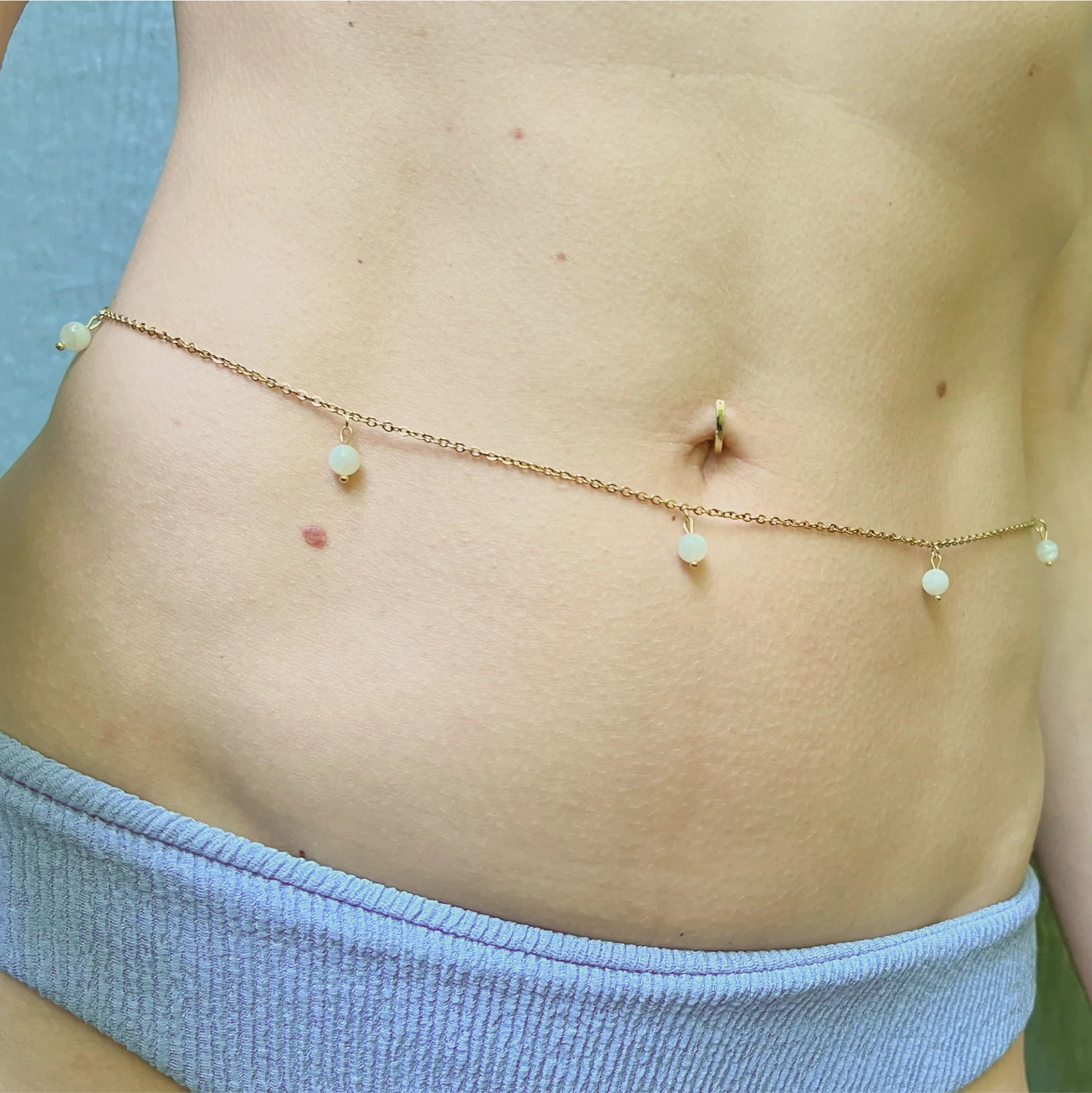 Pearl and moonlight-inspired waist chain