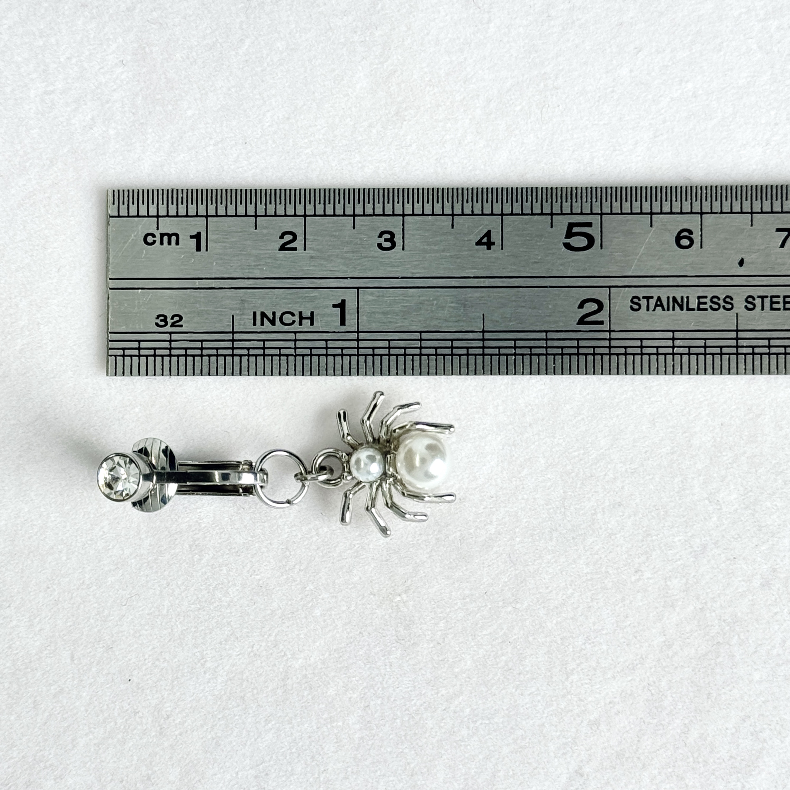 Pearl Spider Navel Charm