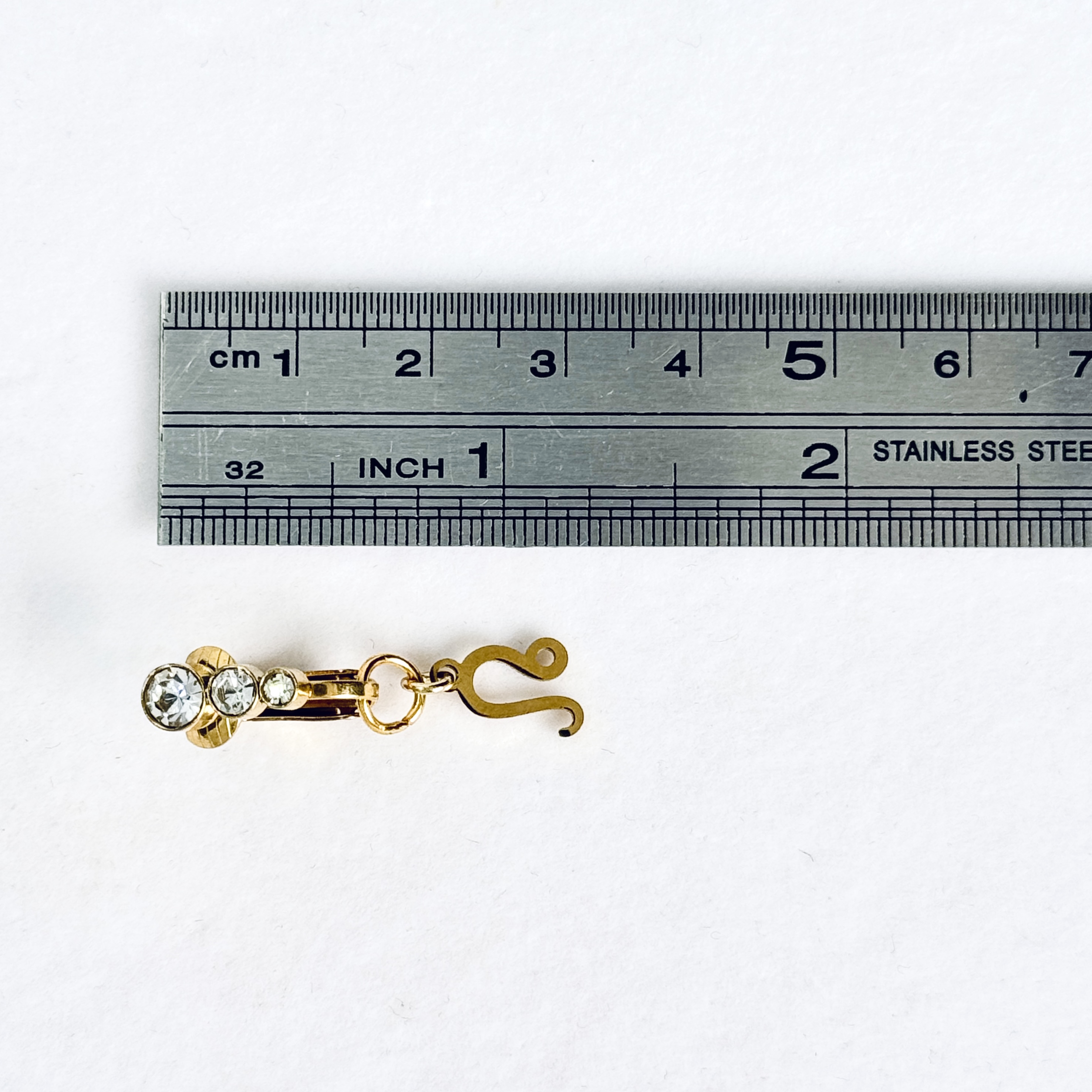 Leo Zodiac Faux Belly Button Ring