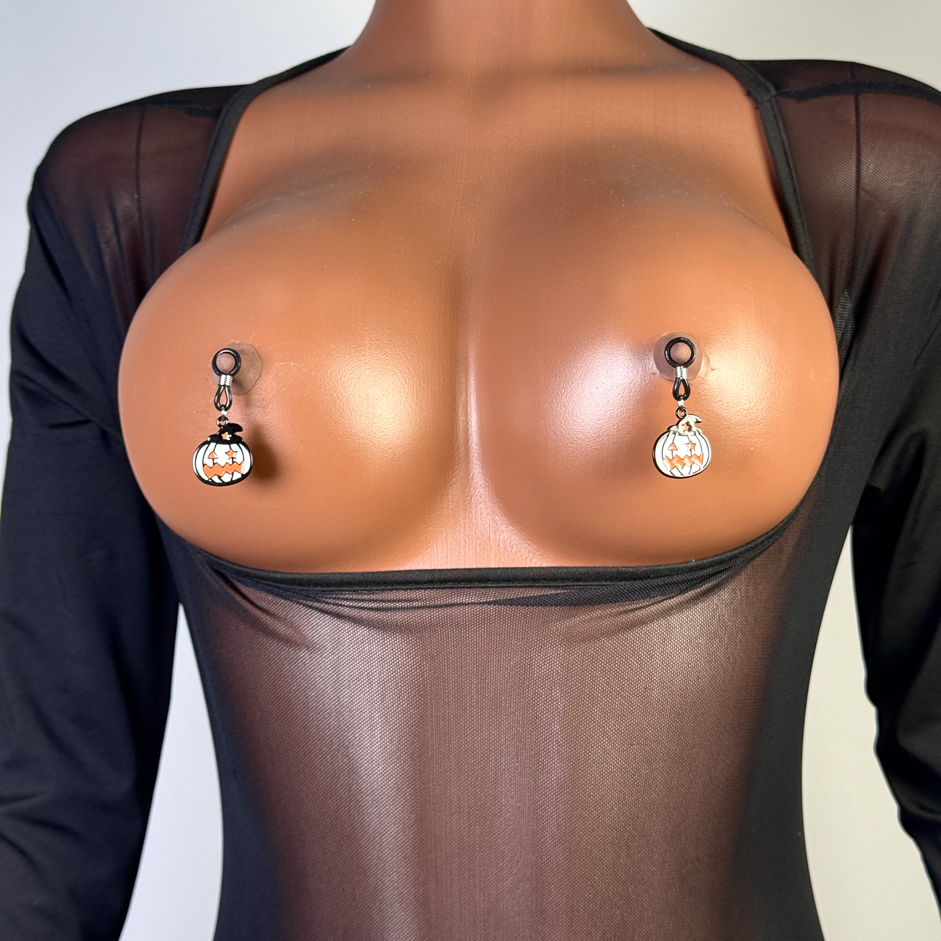 Spooky Pumpkin No-Piercing Nipple Clamp