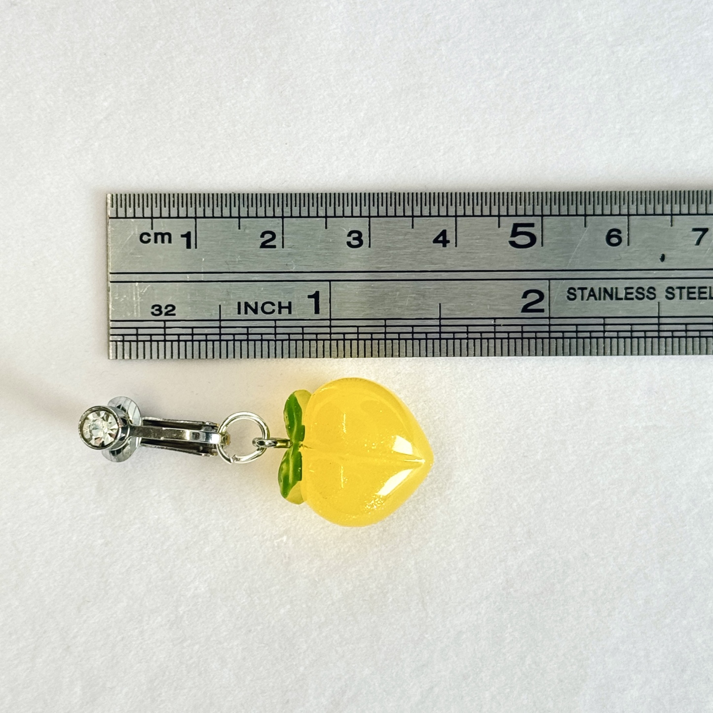 Energy Peach Adjustable Navel Clip