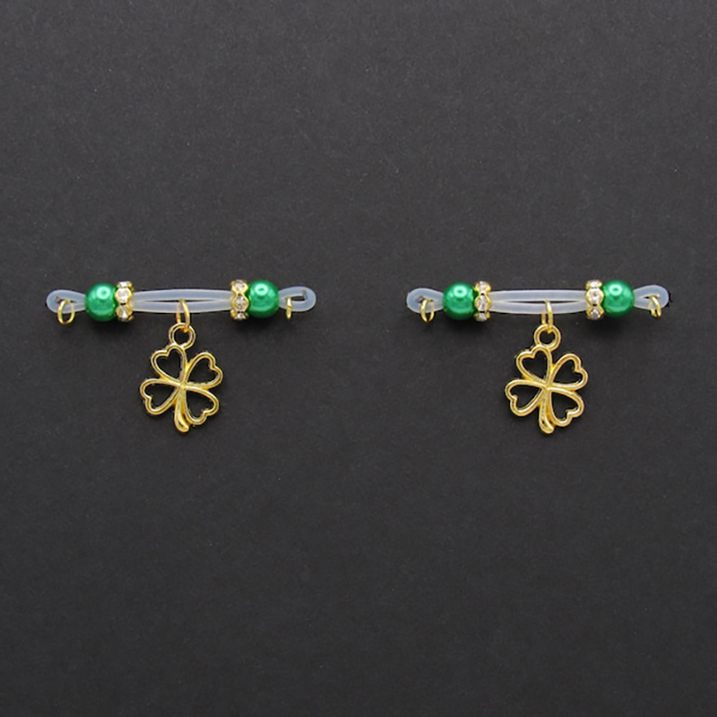 Four-leaf clover charm nipple ring-Thyye