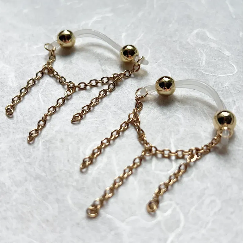 Chain nipple ring