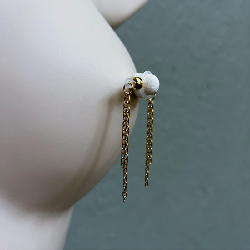 Nipple ring with two or three chains-Thyye