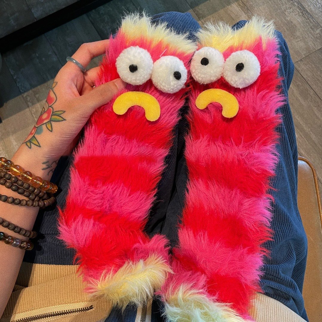 ❤️Don’t Wait for Love: Early Valentine’s Day Discounts🎁❄️: Warm & Cozy Fluffy Cartoon Monster Socks🧦👾