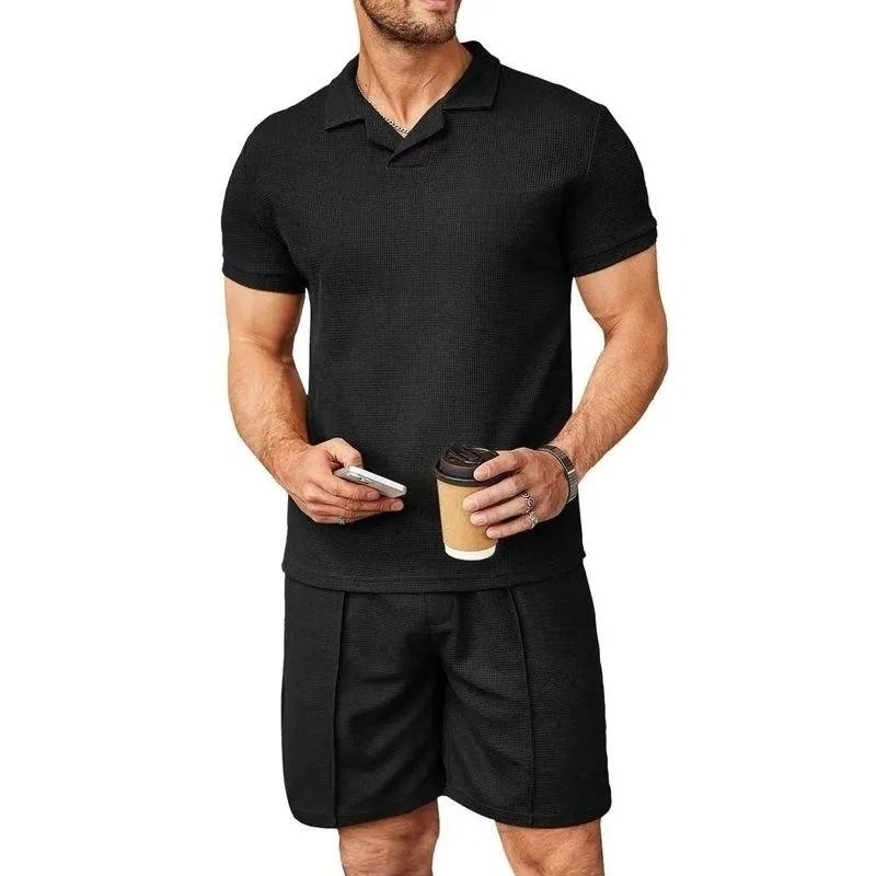 Under – Set base composto da maglietta e pantaloncini 2025