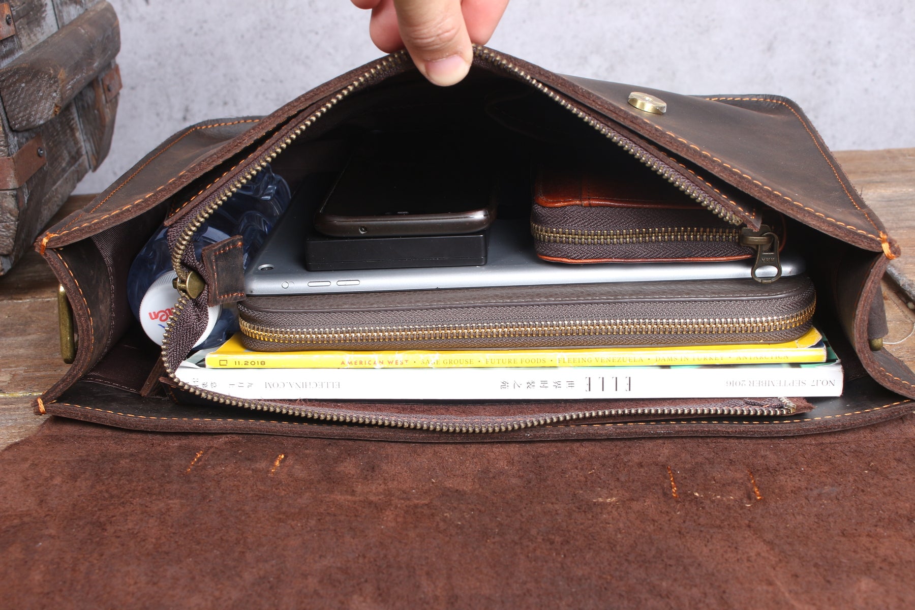 borsa a spalla in pelle alla moda