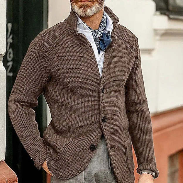 Cardigan Classico con Bottoni