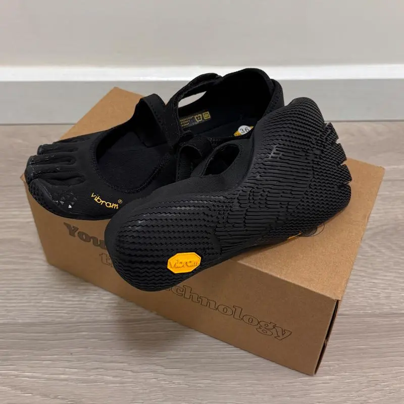 Classic FiveFingers Ballet Flats| Split-Toe Design, Breathable Barefoot Comfort| Ideal for Dance, Yoga, Pilates & Indoor Sports non-slip lightweight breathable comfortable fashion Zumba Shoes