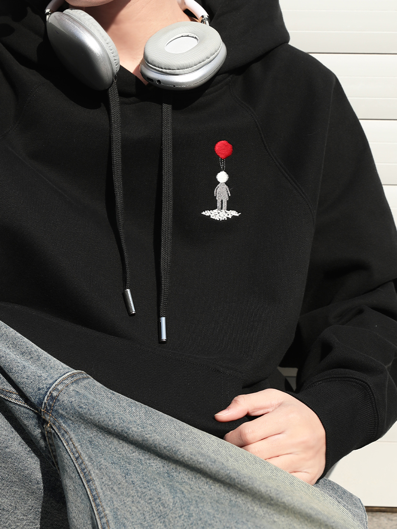 Heavyweight Structure Meets Bold Expression: Solitude Dream Hoodie