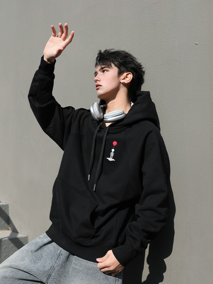 Heavyweight Structure Meets Bold Expression: Solitude Dream Hoodie