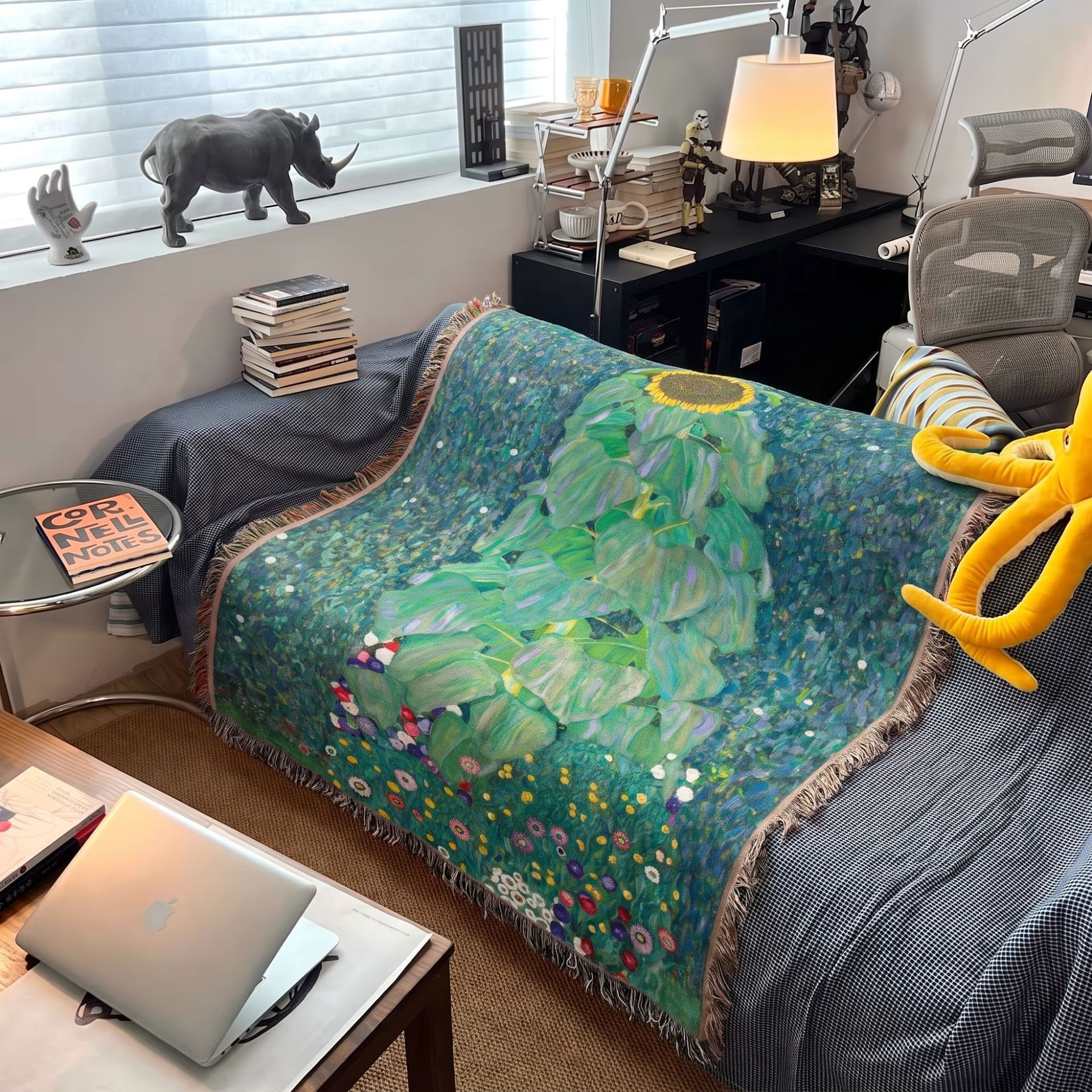 Gustav Klimt Sunflower Woven Blanket -Size: 51" x 62" (130cm x 160cm)