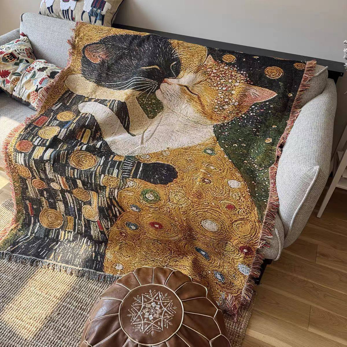 Gustav Klimt -The Kiss Cat Woven Blanket -Size: 51" x 62" (130cm x 160cm)