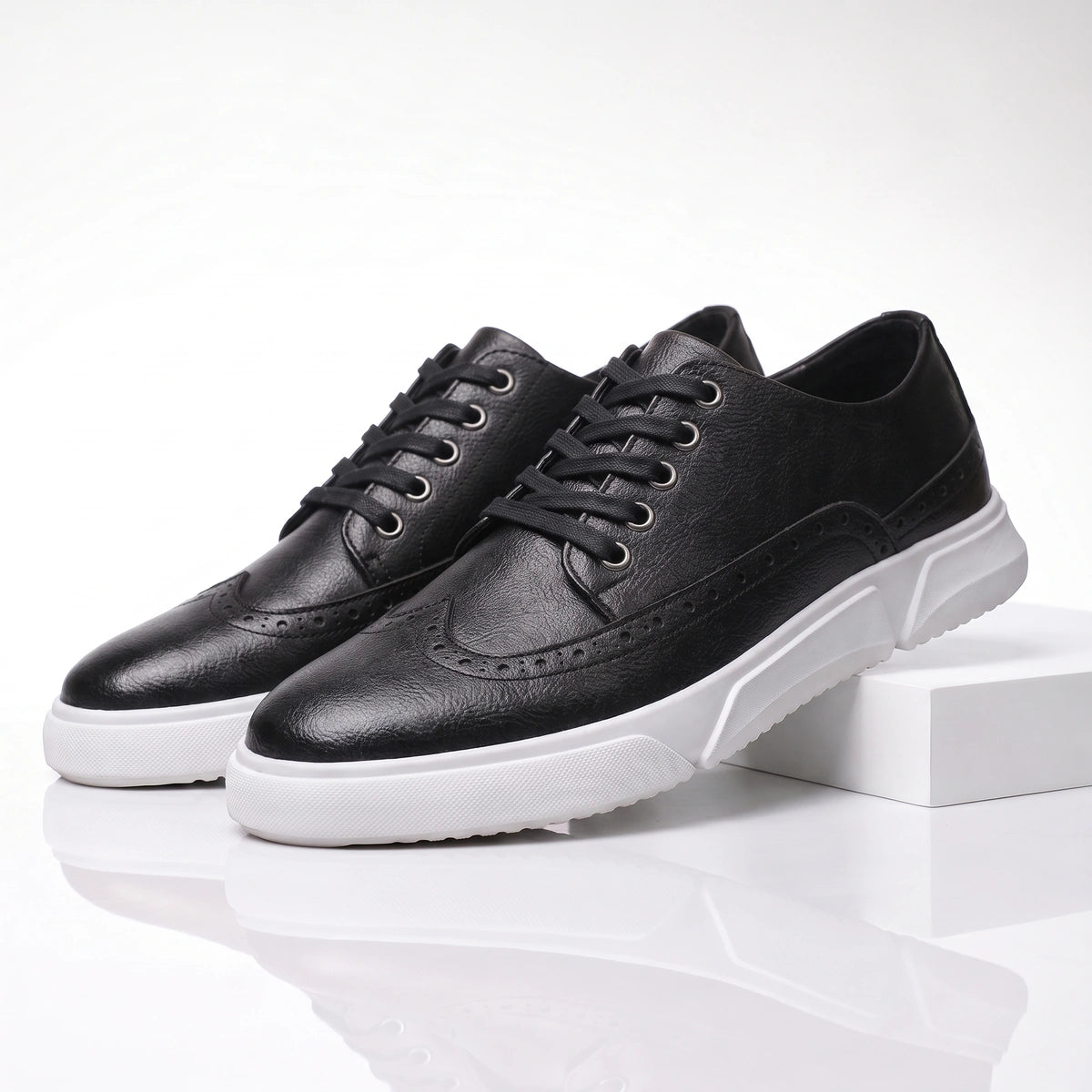 Calver Leather Brogue Sneakers