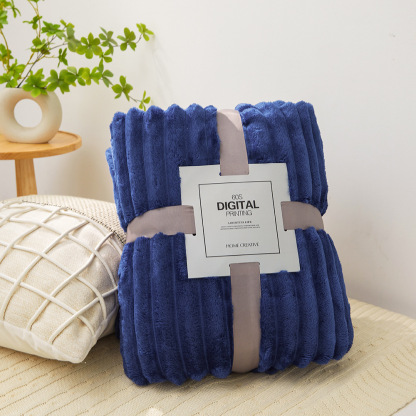 Ultra-comfortable, warm, luxurious rabbit fur blanket 🐇🛋️, fluffy throw blanket 💤, soft and cozy cover 🛏️, available in multiple sizes 📏, suitable for sofas, beds, and living rooms 🛋️🛌