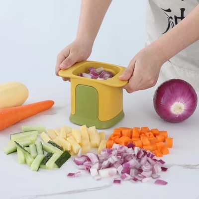 Multifunctional hand press type vegetable cutter