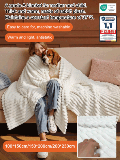 Ultra-comfortable, warm, luxurious rabbit fur blanket 🐇🛋️, fluffy throw blanket 💤, soft and cozy cover 🛏️, available in multiple sizes 📏, suitable for sofas, beds, and living rooms 🛋️🛌