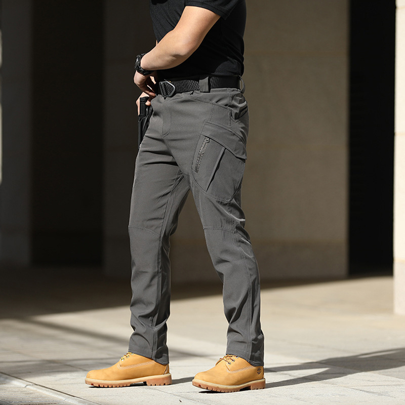 Multi-pocket design 🦺, waterproof 🌧️, scratch-resistant 🛡️, and durable tactical pants 0️⃣